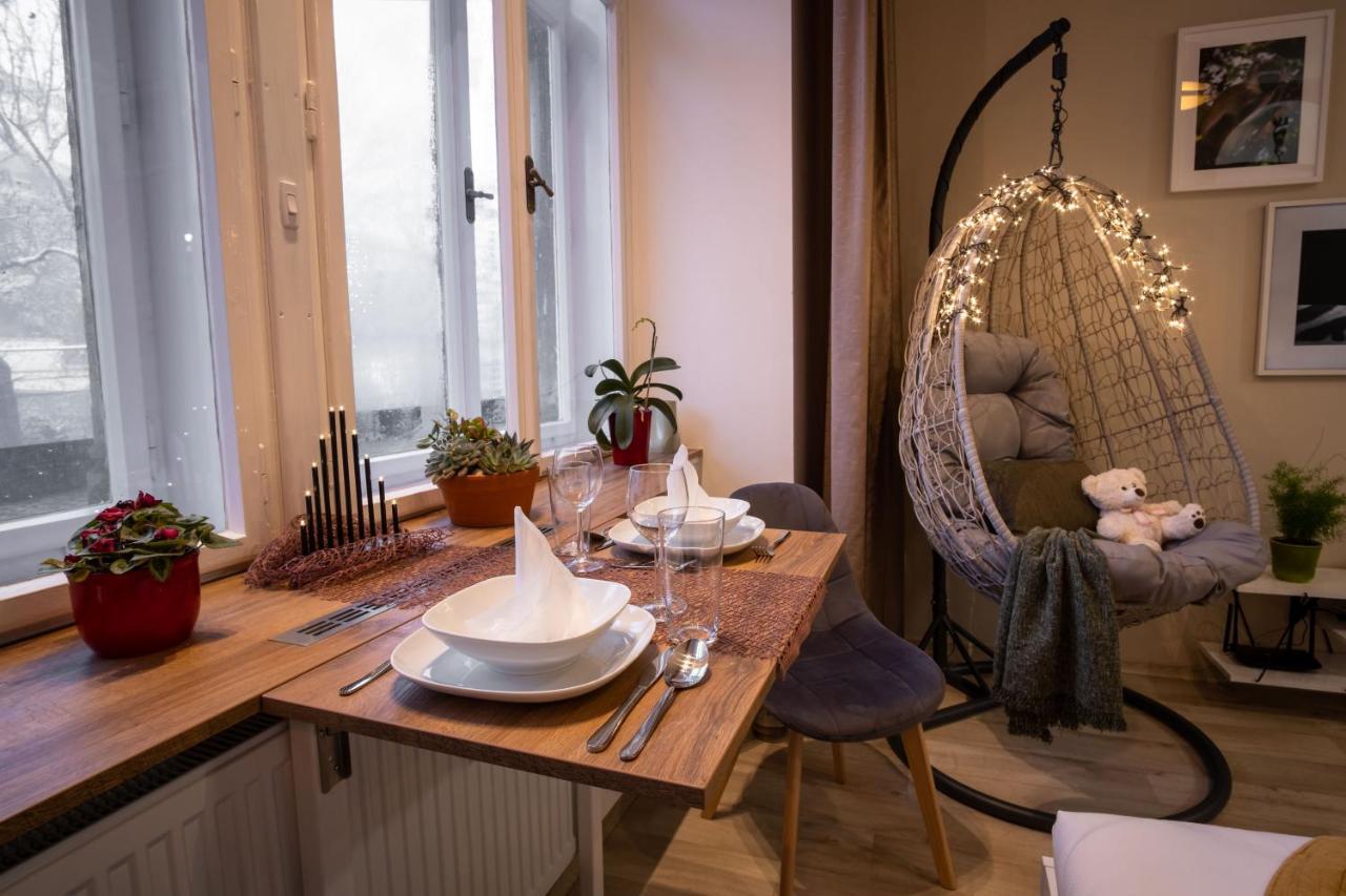 ⭑ Comfy Vip Studio In The Center With Netflix Brünn  Kültér fotó